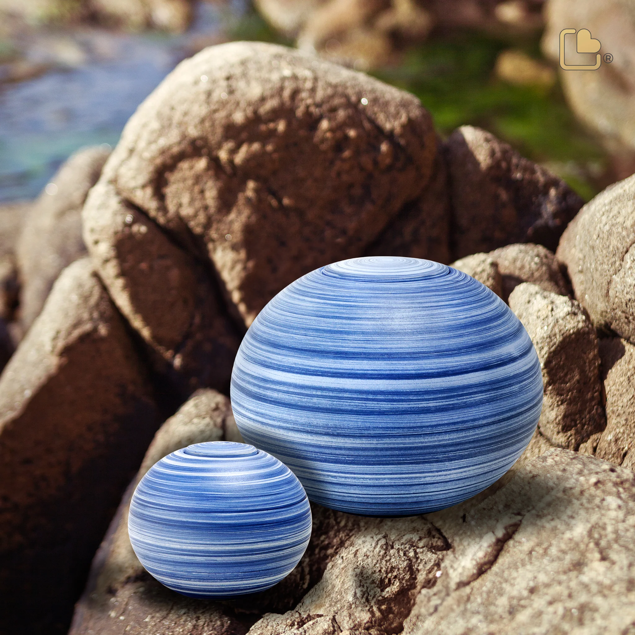Mountain Lake™ rond biologisch afbreekbare mini-urn eco pigment 2