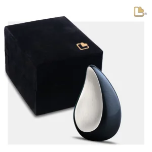 TearDrop™ druppel mini-urn midnight & geborsteld zilver - Afbeelding 6