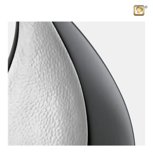 TearDrop™ druppel medium urn zwart & gehamerd zilver - Afbeelding 4
