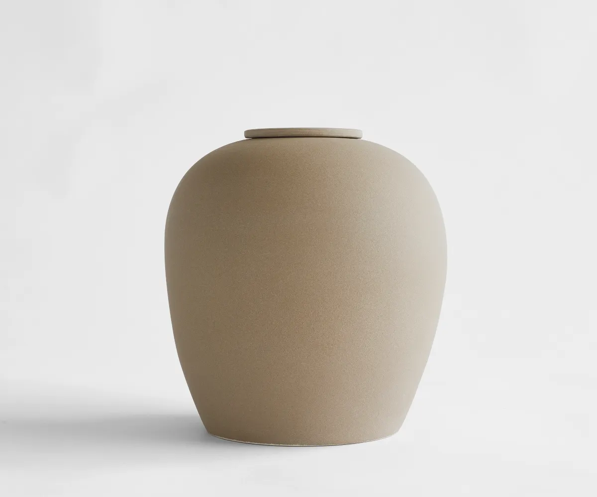 Keramische urn Verno zandkleurig eco engobe
