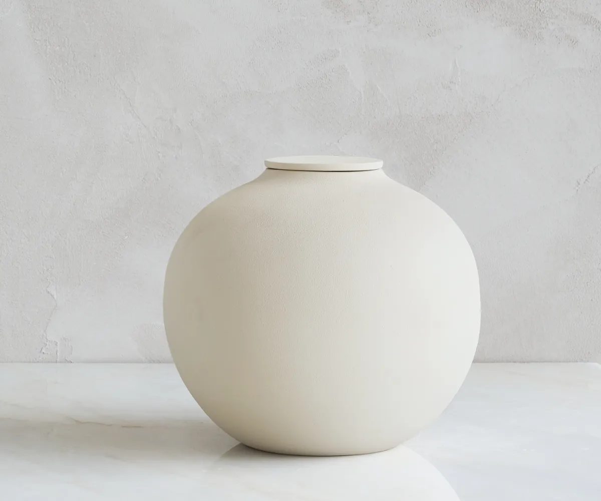 Keramische urn Veda zacht beige eco engobe