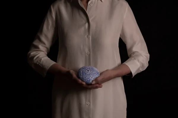 Memento Blue Pebbles by Royal Delft mini-urn