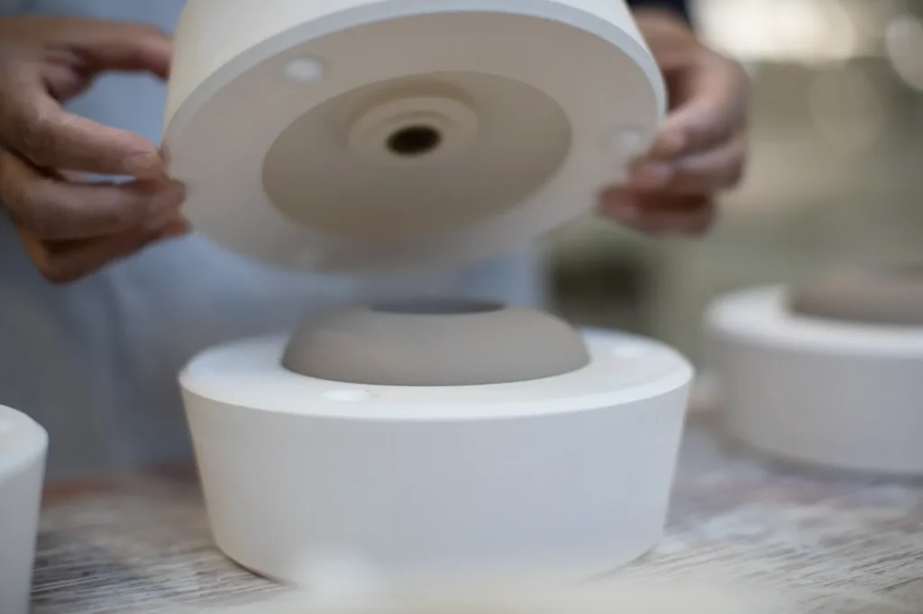 Memento Blue Pebbles by Royal Delft stap 2