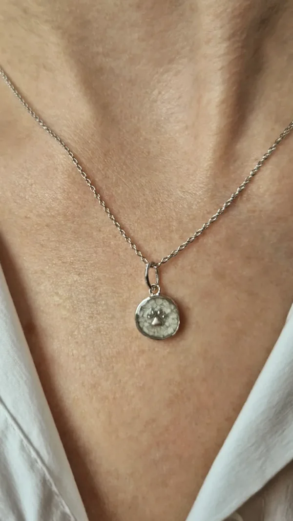 Pootje ashanger/assieraad zilver