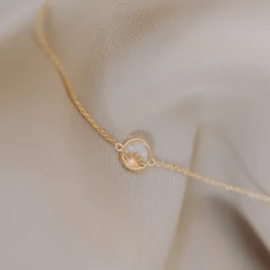 Rising Sun as armband/assieraad