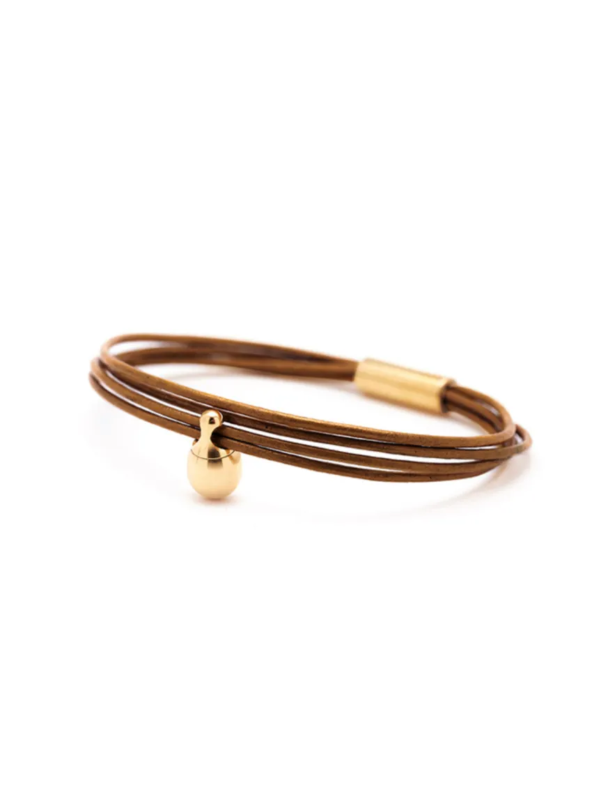 Charm as armband / assieraad cognac goud tadblu