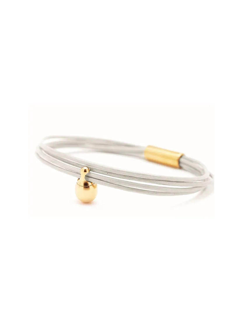 Charm as armband / assieraad parel goud tadblu
