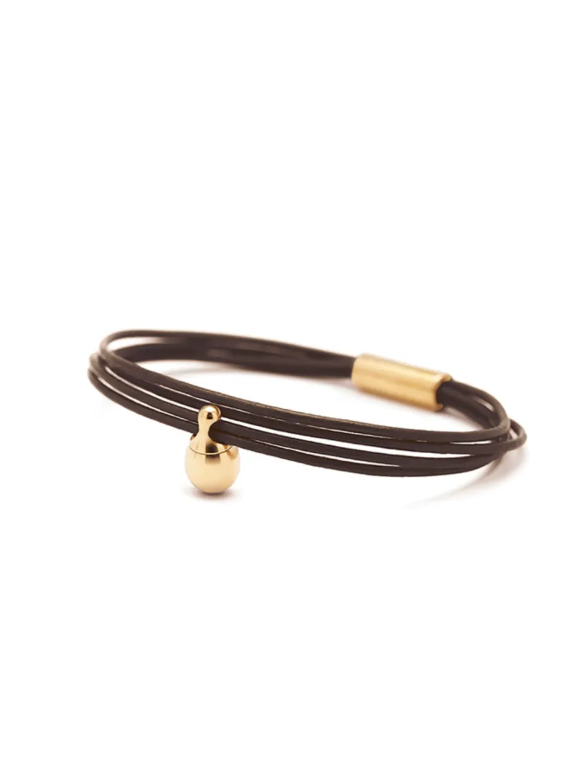 Charm as armband / assieraad brons goud tadblu