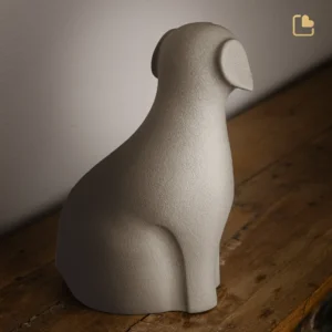 Hond porseleinen dierenurn bruin zij achter