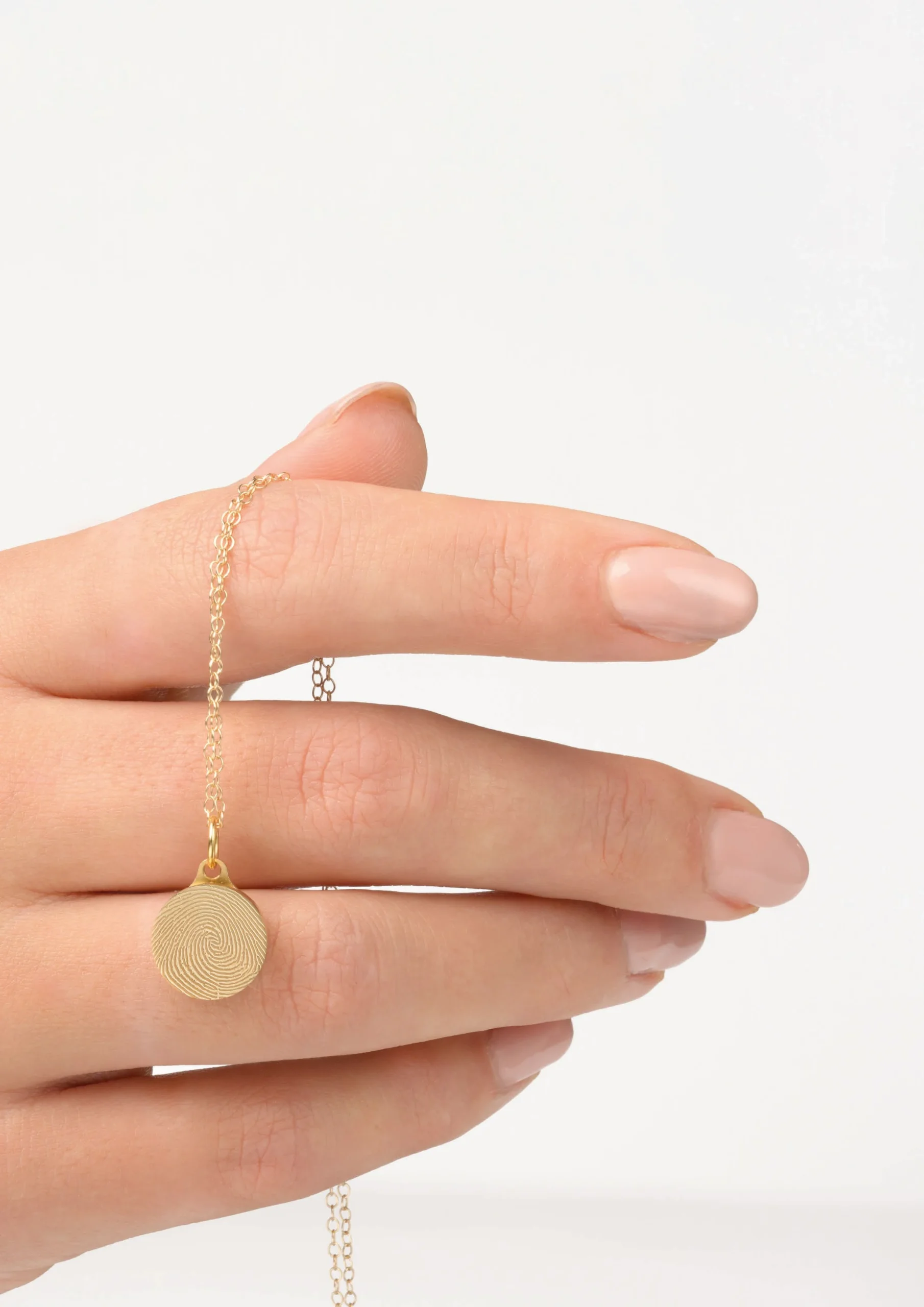 Graveerbare ashanger / assieraad verguld model