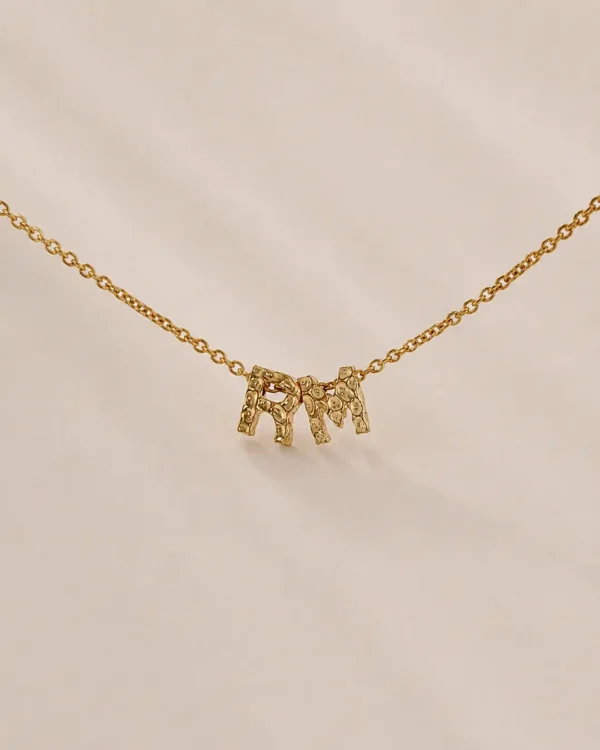 Letter_ketting_2_close Mini Initial letter ketting met 2 letters