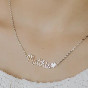 Naamketting schrijfletters